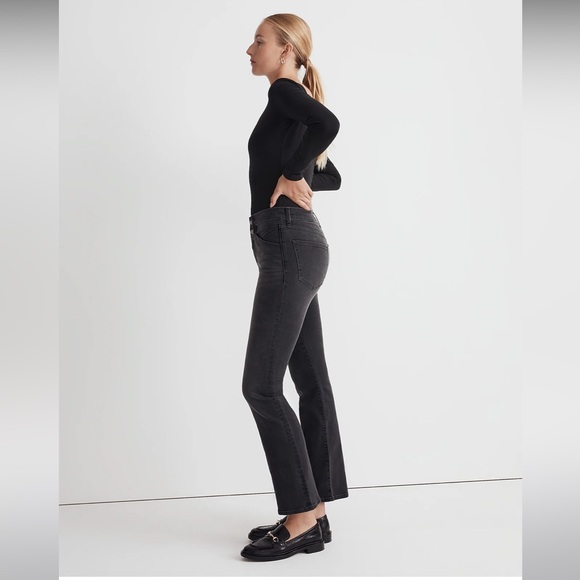 NWT Madewell Kick Out Crop Jeans in Beckley Wash - Size 25 - Black - Picture 3 of 10